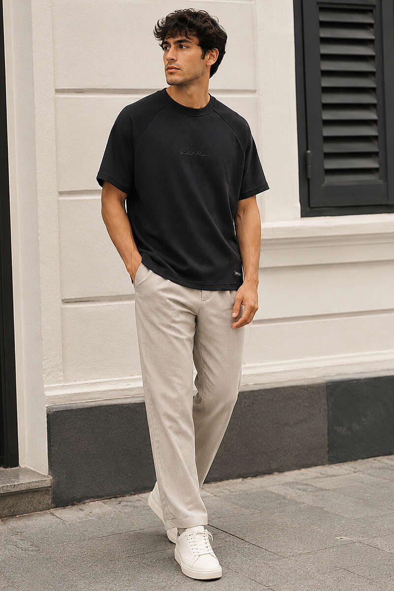 https://cdn.pazarium.com.tr/fitilli-enjeksiyon-baskili-erkek-t-shirt-siyah-786087-19-B.jpg