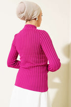 https://cdn.pazarium.com.tr/fitilli-esnek-triko-kazak-magenta-574675-13-B.jpg