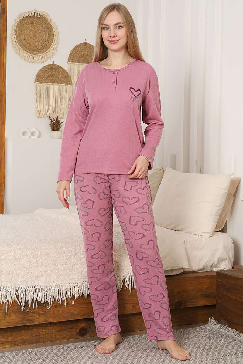 https://cdn.pazarium.com.tr/fitilli-kalp-nakisli-uzun-kol-pijama-takimi-gul-kurusu-765209-18-B.jpg