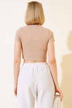 https://cdn.pazarium.com.tr/fitilli-triko-crop-latte-500903-11-B.jpg