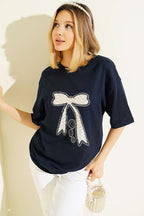 Fiyonk Baskılı Mini Taşlı T-shirt Lacivert