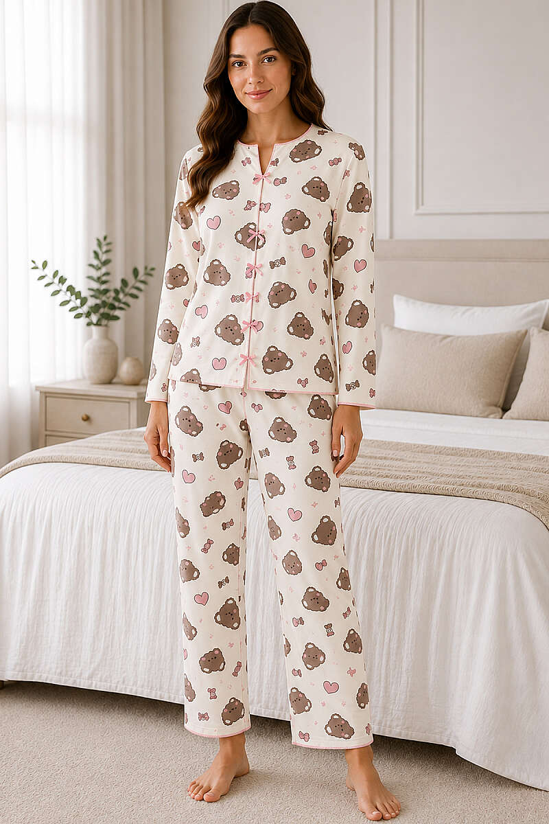 https://cdn.pazarium.com.tr/fiyonklu-desenli-pijama-takimi-asorti-13-818344-20-B.jpg
