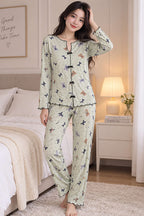 https://cdn.pazarium.com.tr/fiyonklu-karisik-desenli-pijama-takimi-asorti-14-818781-20-B.jpg