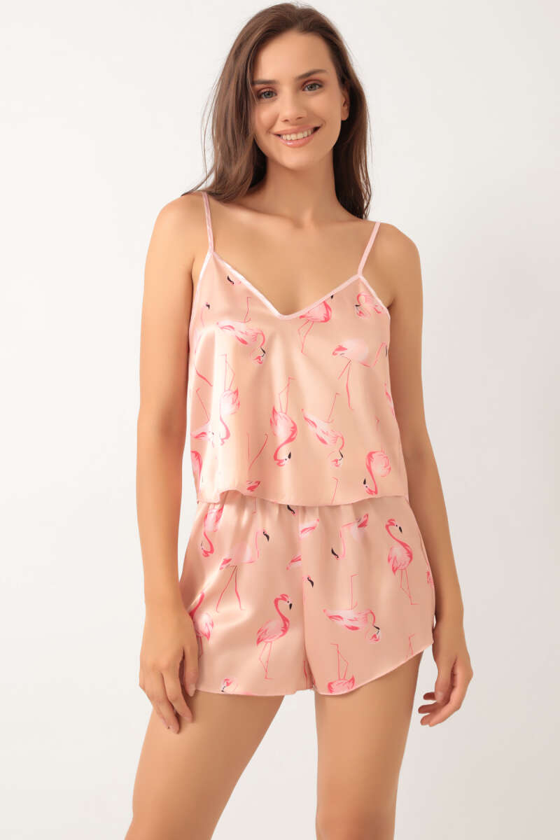 https://cdn.pazarium.com.tr/flamingo-desen-askili-saten-pijama-takimi-somon-538388-12-B.jpg