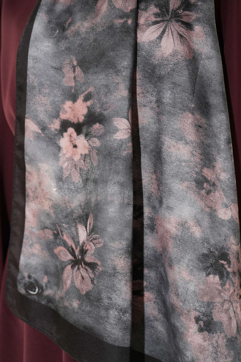 Floral Batik Desen Şal Siyah