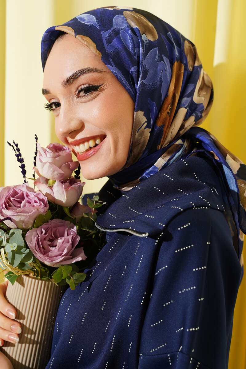 Flowers Desen Demore Eşarp