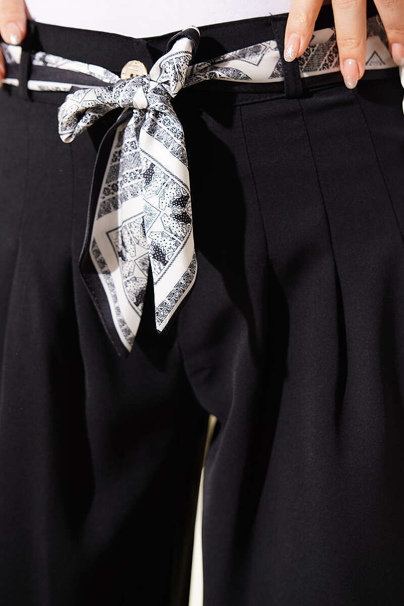 Fular Kuşaklı Geniş Paça Pantolon Siyah