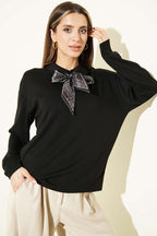https://cdn.pazarium.com.tr/fularli-gomlek-yaka-loysa-sweatshirt-siyah-741584-18-B.jpg