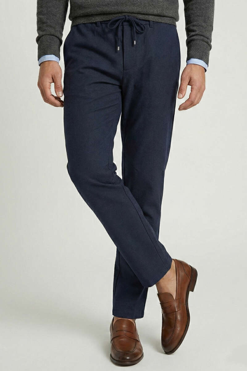 https://cdn.pazarium.com.tr/gabardin-bagcikli-jogger-pantolon-lacivert-711006-17-B.jpg