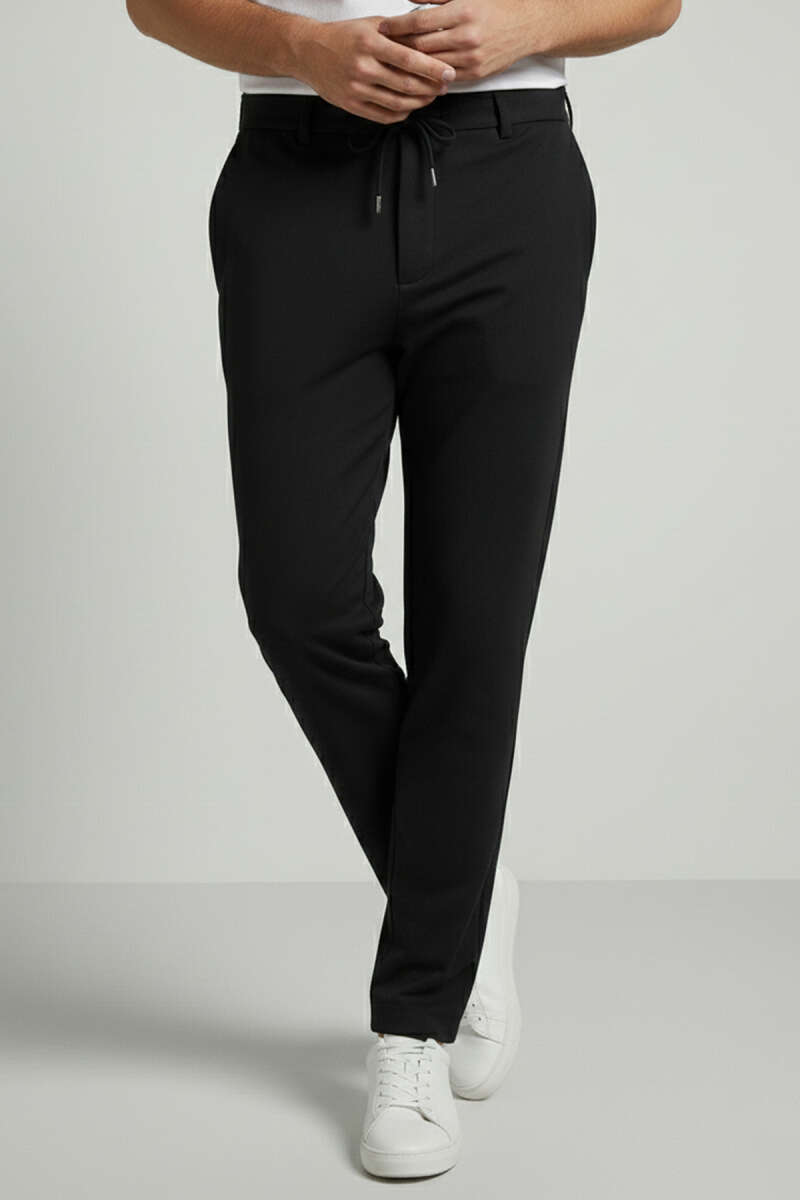 https://cdn.pazarium.com.tr/gabardin-bagcikli-jogger-pantolon-siyah-711011-17-B.jpg