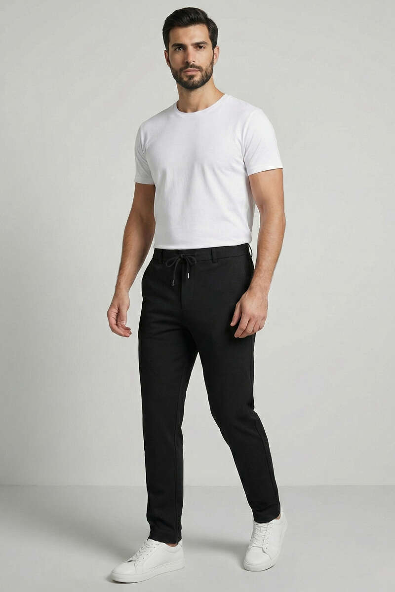 https://cdn.pazarium.com.tr/gabardin-bagcikli-jogger-pantolon-siyah-711012-17-B.jpg