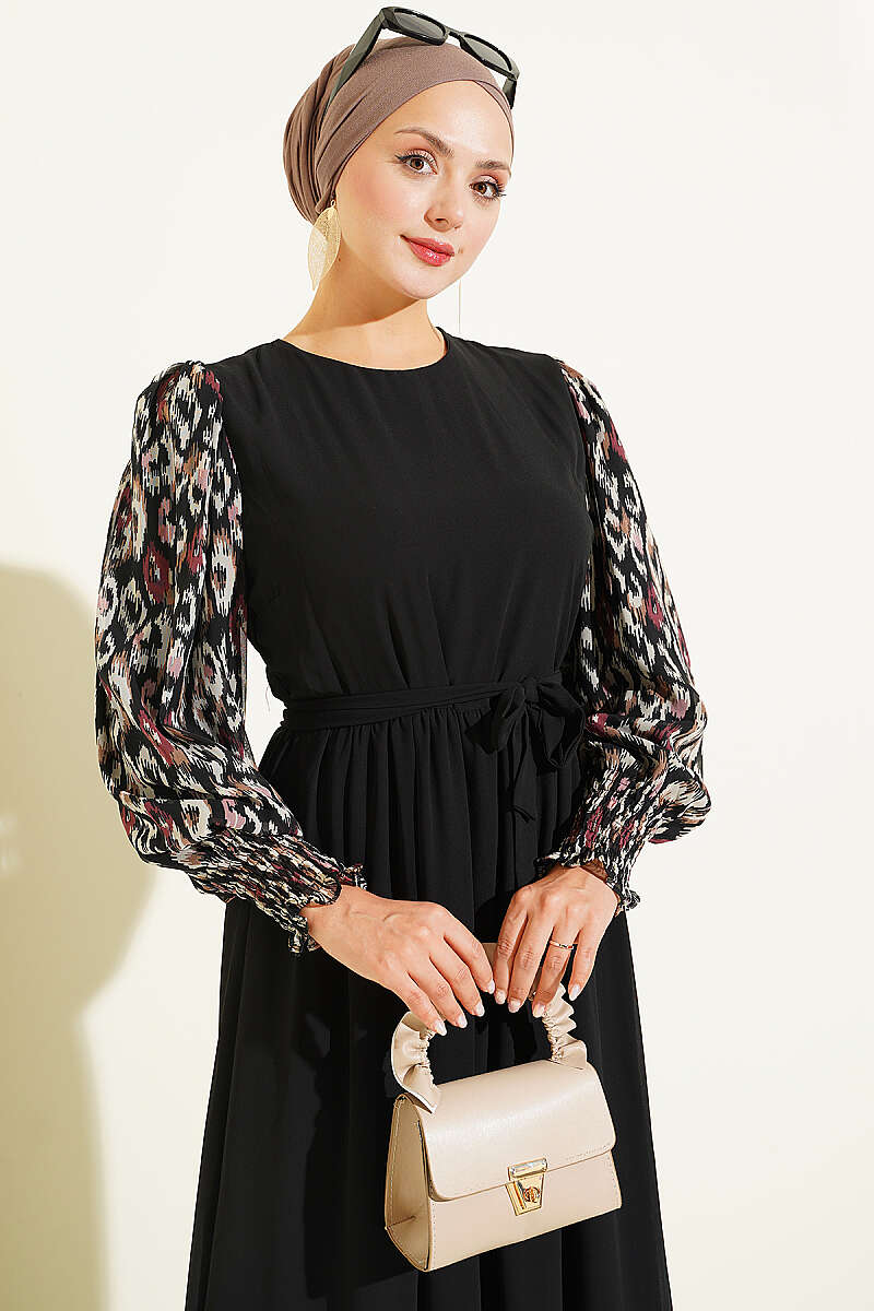 https://cdn.pazarium.com.tr/garnili-kollari-desenli-sifon-elbise-bordo-816005-20-B.jpg