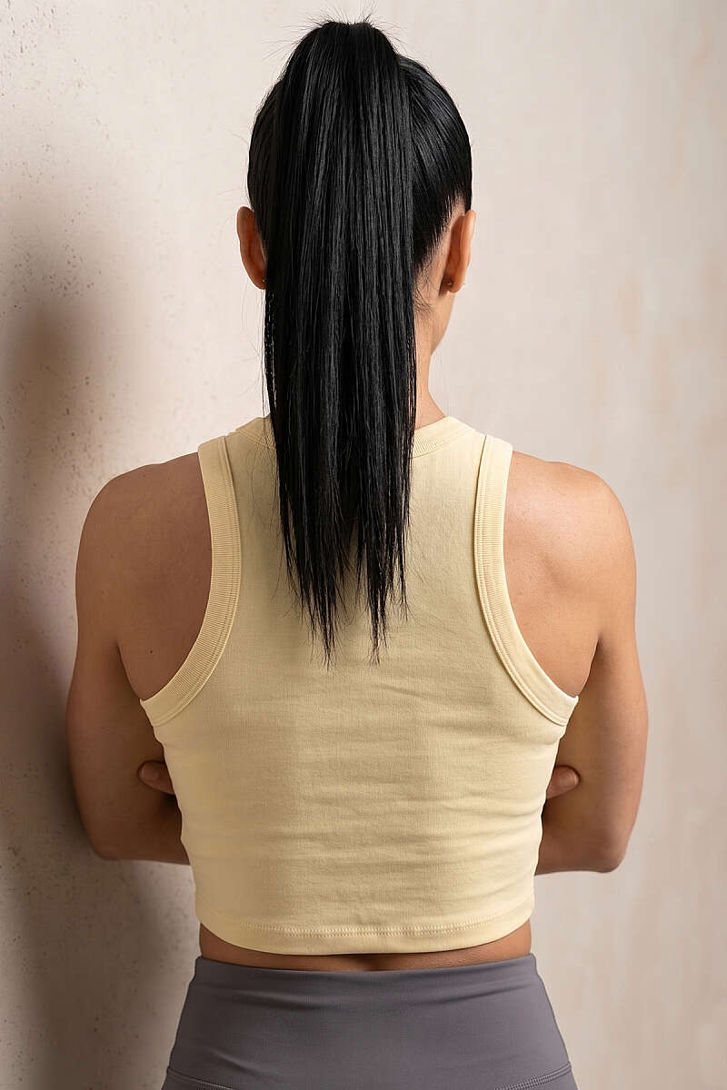 https://cdn.pazarium.com.tr/genis-biye-detayli-crop-sari-767910-18-B.jpg