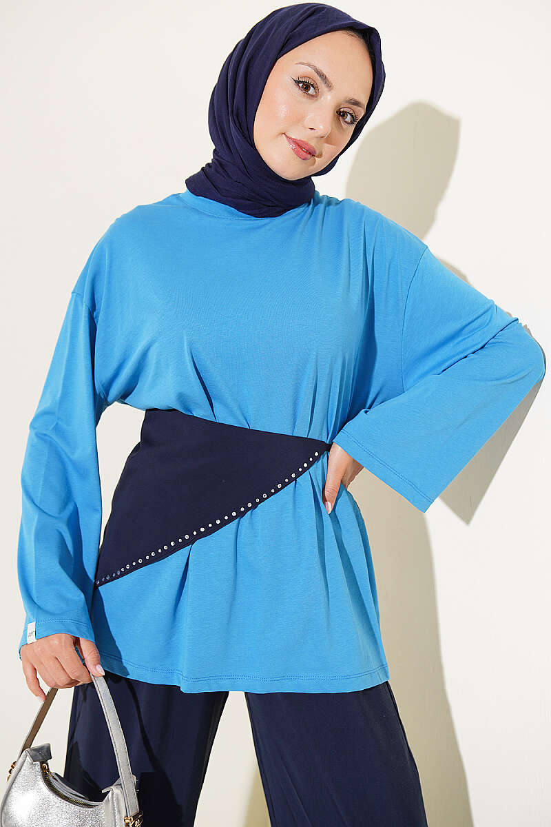 https://cdn.pazarium.com.tr/genis-kollu-basic-tunik-koyu-mavi-808295-19-B.jpg