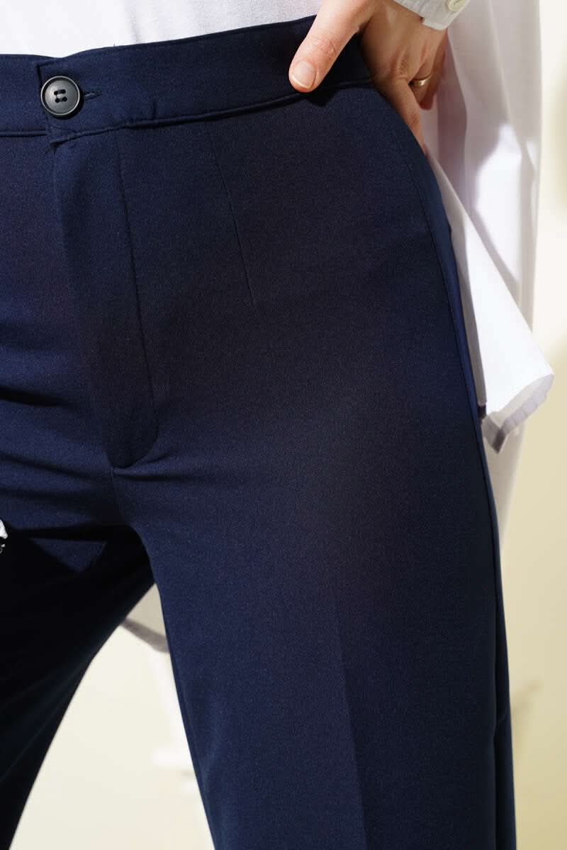 Geniş Paça Düğmeli Kumaş Pantolon