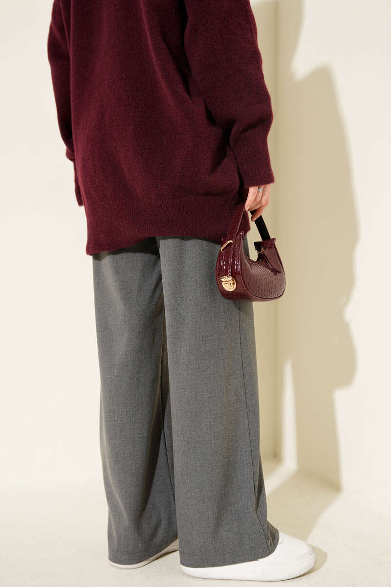 Wide Leg Buttoned Trousers