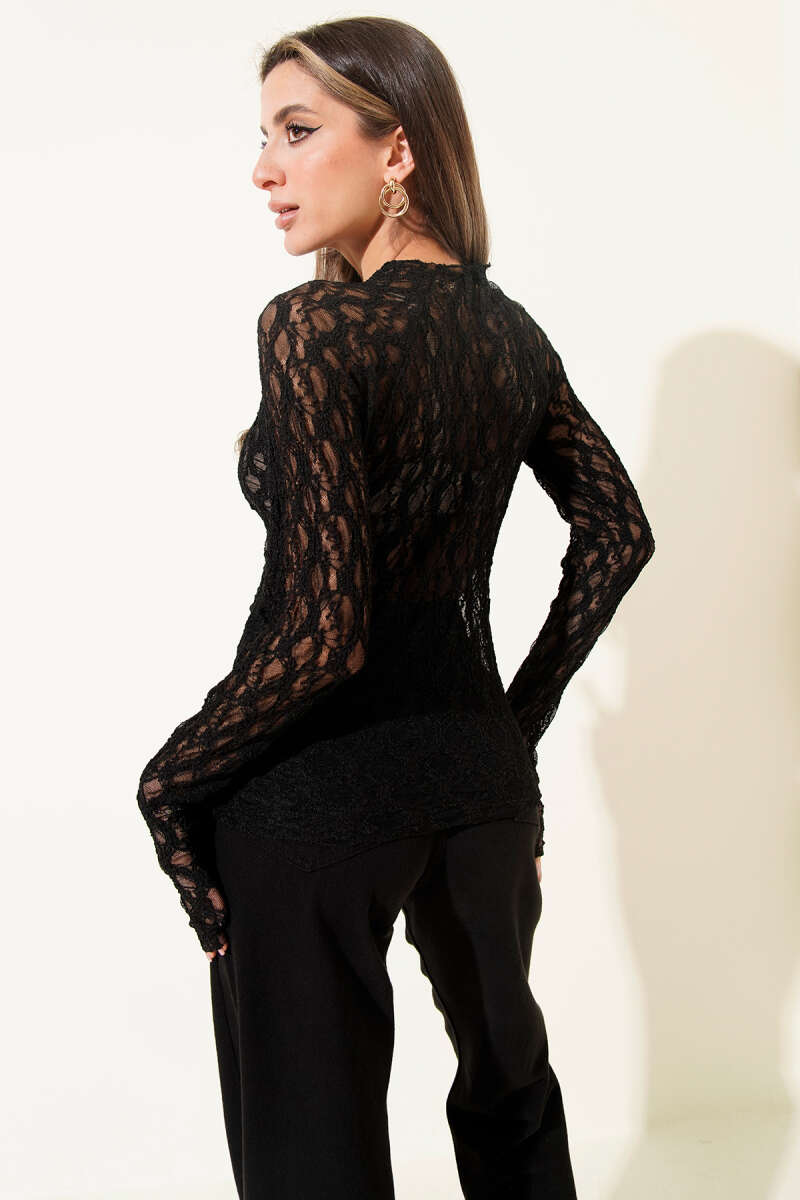 Wide Neck Lace Blouse
