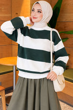 https://cdn.pazarium.com.tr/genis-yatay-cizgili-sardonlu-sweatshirt-zumrut-838950-20-B.jpg