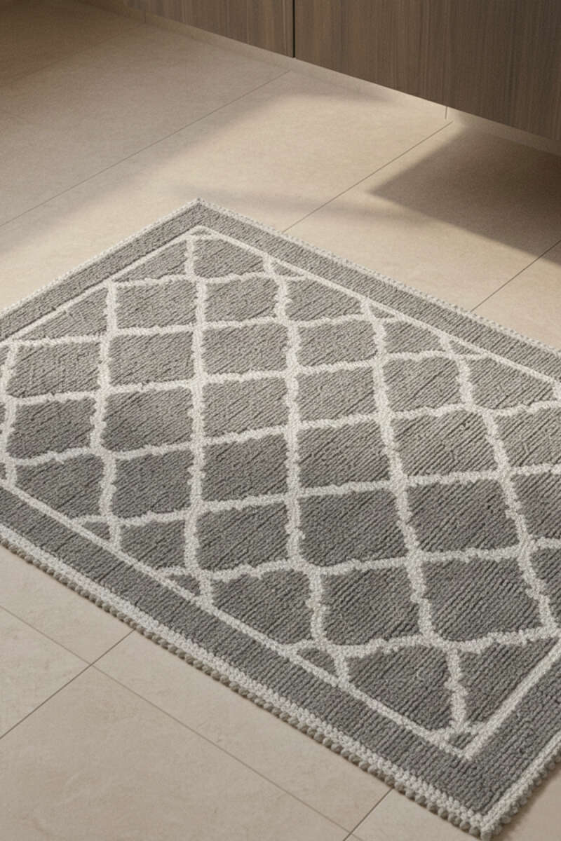 Geometric Pattern Bath Mat Asorti 1