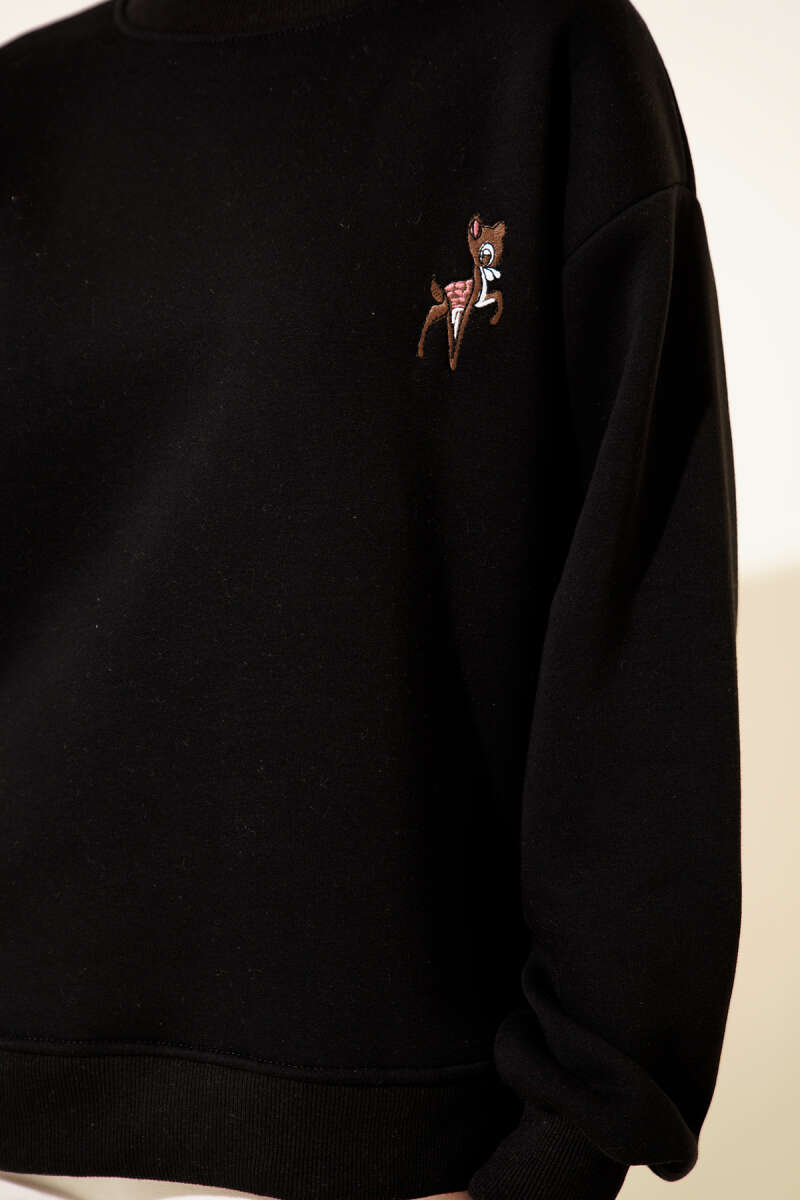 Geyik Nakışlı Sweatshirt