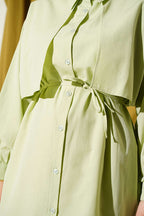 https://cdn.pazarium.com.tr/gogus-parcali-ip-kusakli-gomlek-su-yesili-805122-19-B.jpg