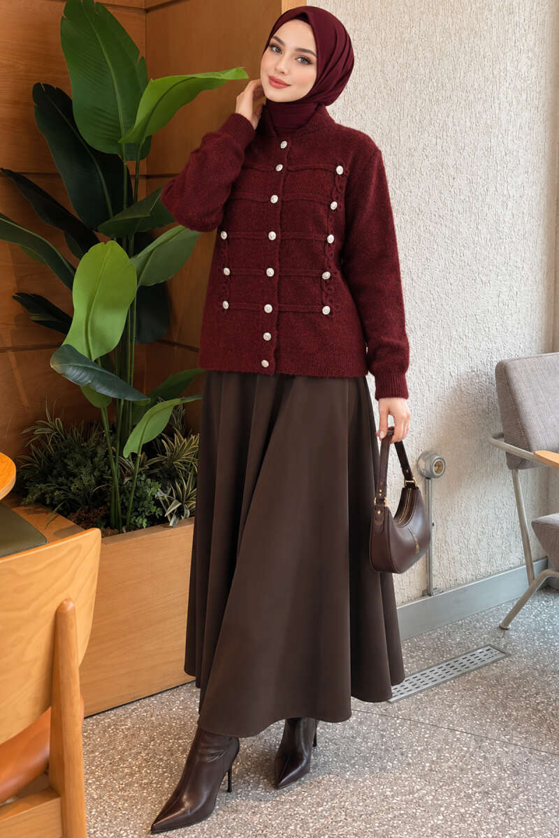https://www.pazarium.com.tr/gold-dugme-detayli-triko-hirka-bordo-831287-20-B.jpg