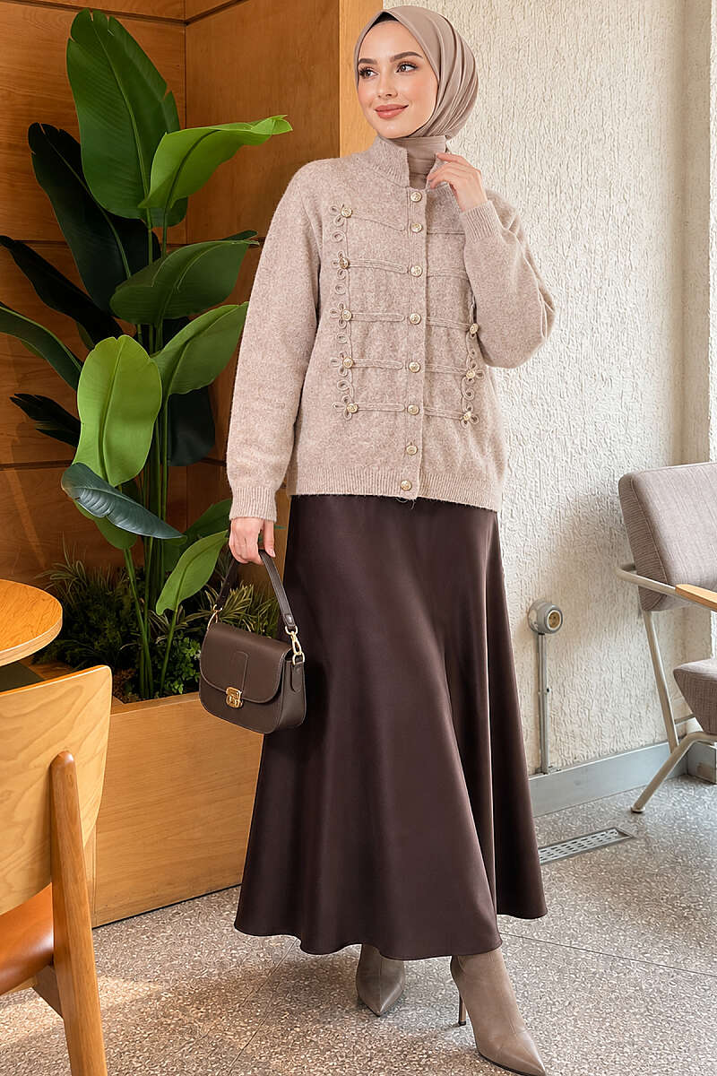 https://www.pazarium.com.tr/gold-dugme-detayli-triko-hirka-tas-831297-20-B.jpg
