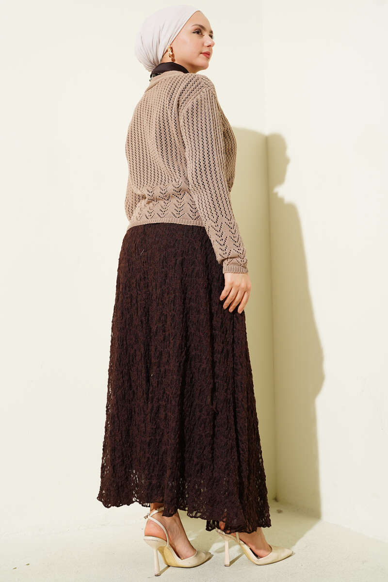 Gold Buttoned Openwork Short Knitted Cardigan