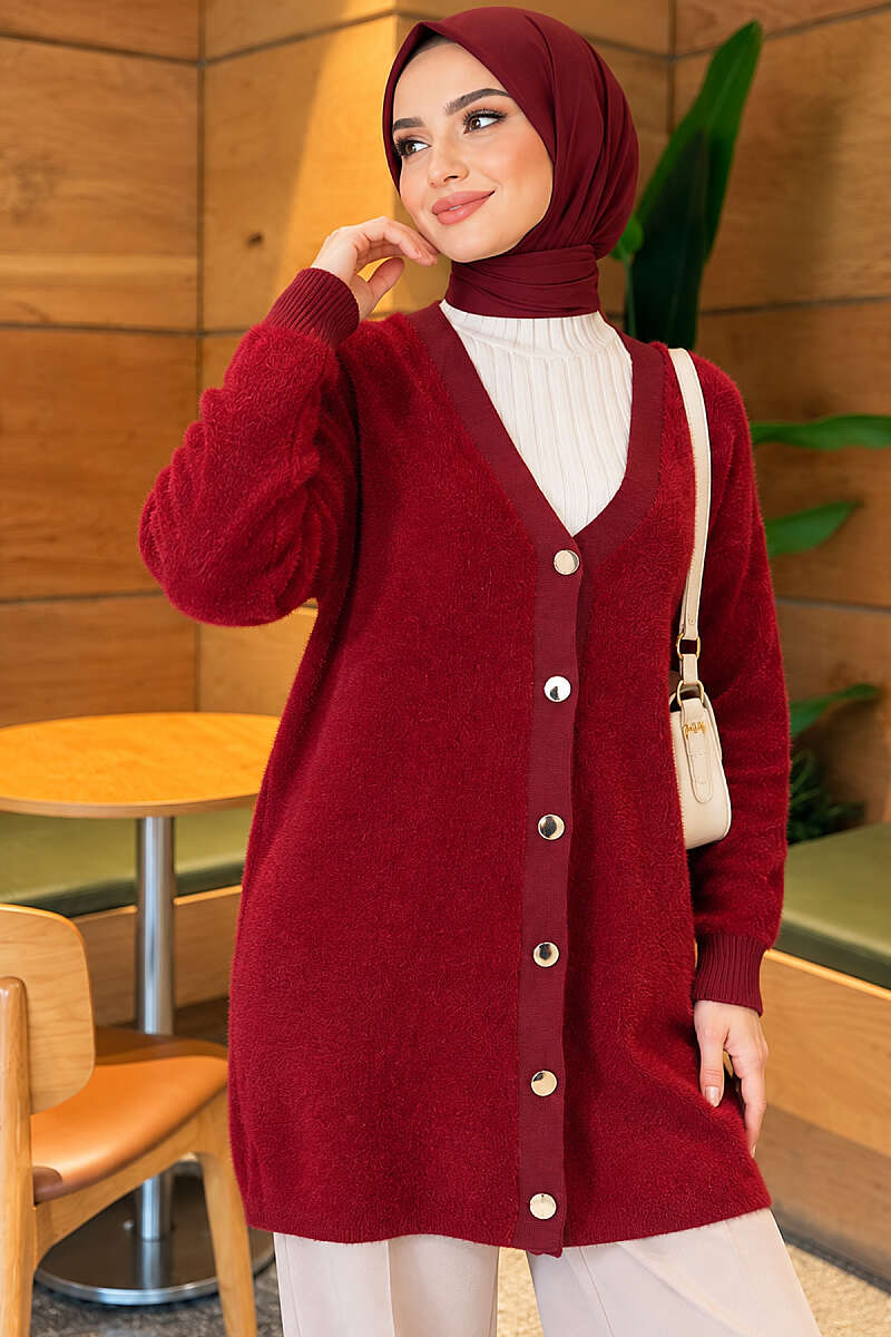 https://cdn.pazarium.com.tr/gold-dugmeli-angora-hirka-bordo-840125-20-B.jpg