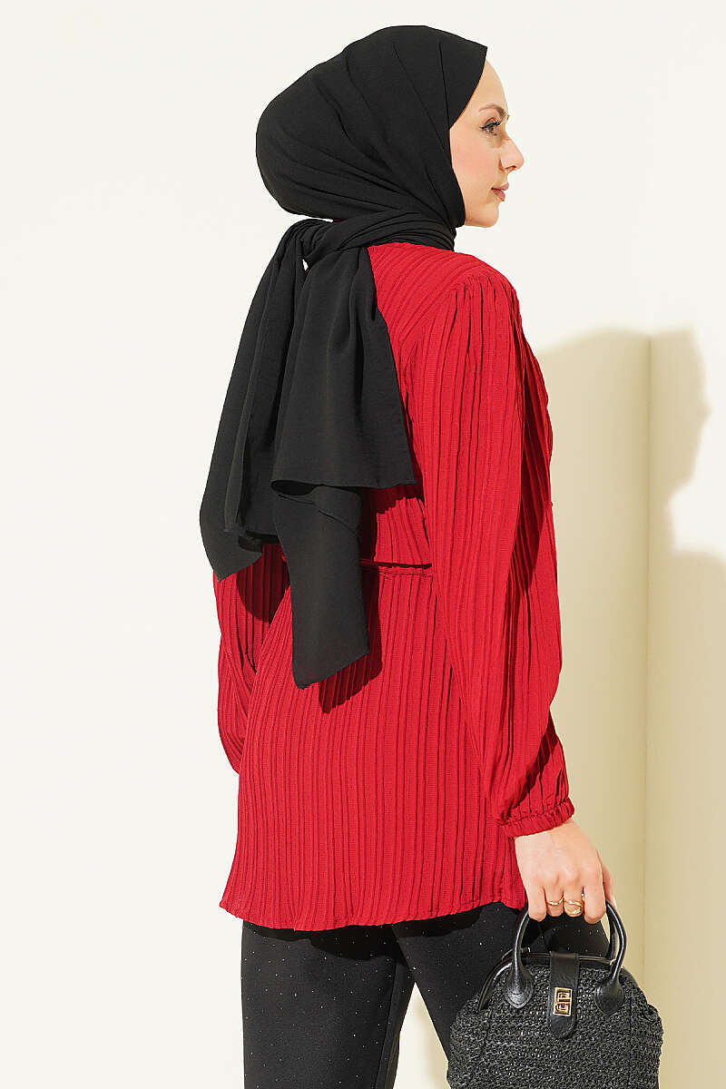 https://cdn.pazarium.com.tr/gold-dugmeli-bel-tunelli-gomlek-bordo-812078-20-B.jpg