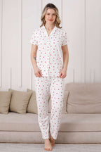 https://cdn.pazarium.com.tr/gomlek-yaka-kirazli-kisa-kol-pijama-takimi-beyaz-617790-14-B.jpg