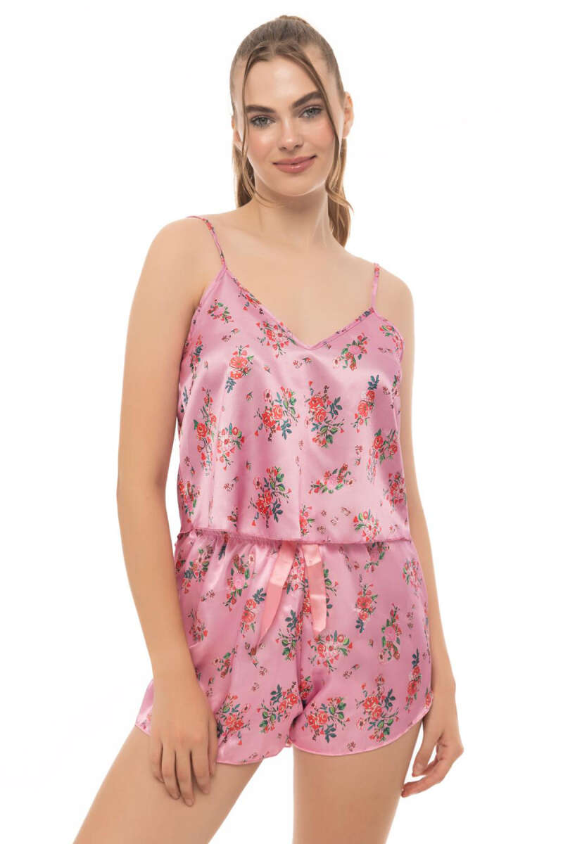 https://cdn.pazarium.com.tr/gul-desen-askili-saten-pijama-takimi-pembe-538363-12-B.jpg