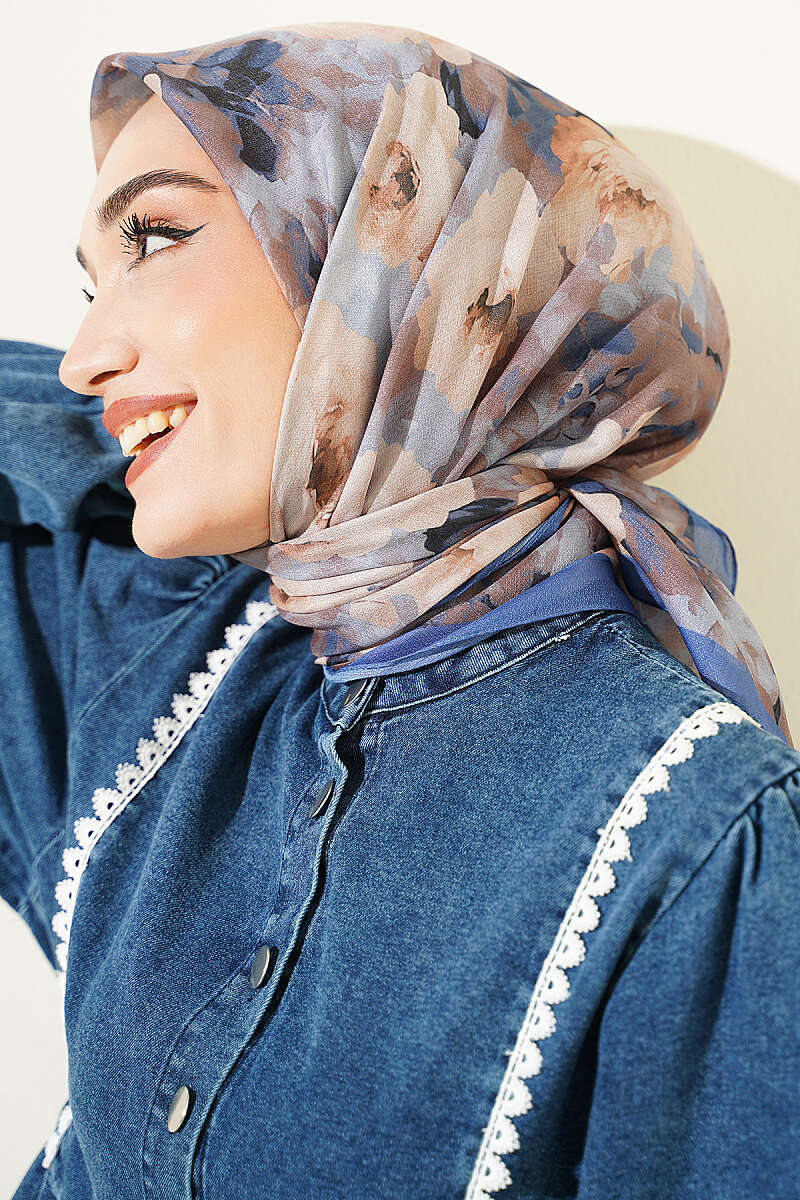 https://cdn.pazarium.com.tr/gul-desenli-soft-esarp-indigo-820802-20-B.jpg