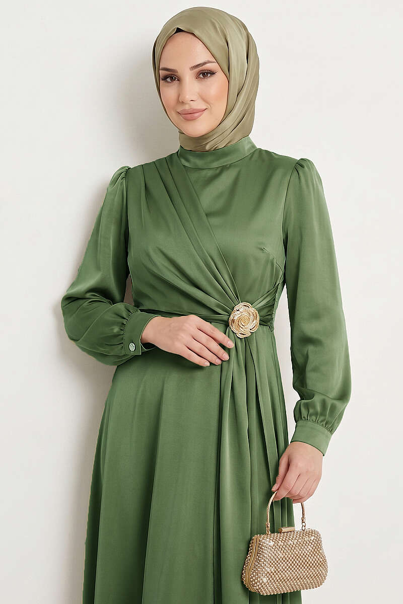 https://cdn.pazarium.com.tr/gul-tokali-saten-abiye-elbise-cagla-yesili-775069-18-B.jpg
