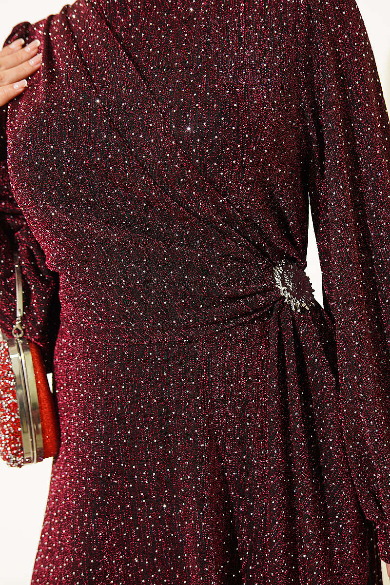https://cdn.pazarium.com.tr/gumus-tokali-simli-tasli-abiye-bordo-804335-19-B.jpg