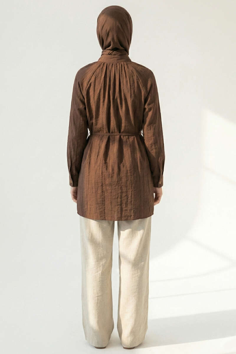 Hakim Yaka Patlı Gömlek