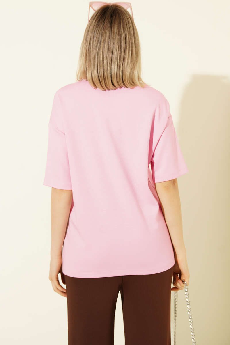 https://cdn.pazarium.com.tr/im-good-in-work-nakisli-t-shirt-pembe-745803-18-B.jpg
