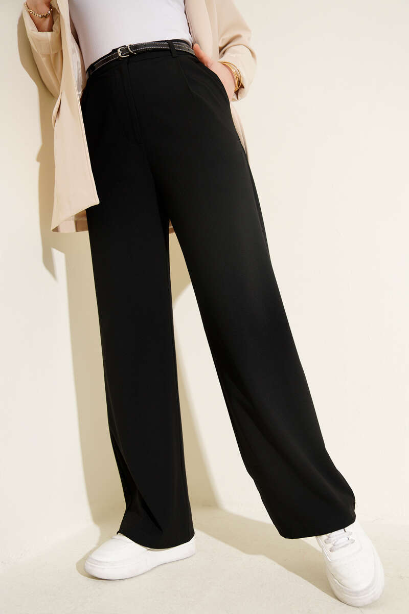 Pleated Fabric Pants with Thin Belt