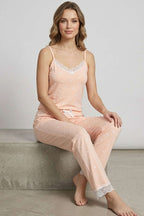 https://cdn.pazarium.com.tr/ip-askili-kalp-baskili-sort-pijama-takim-yavru-agzi-765207-18-B.jpg