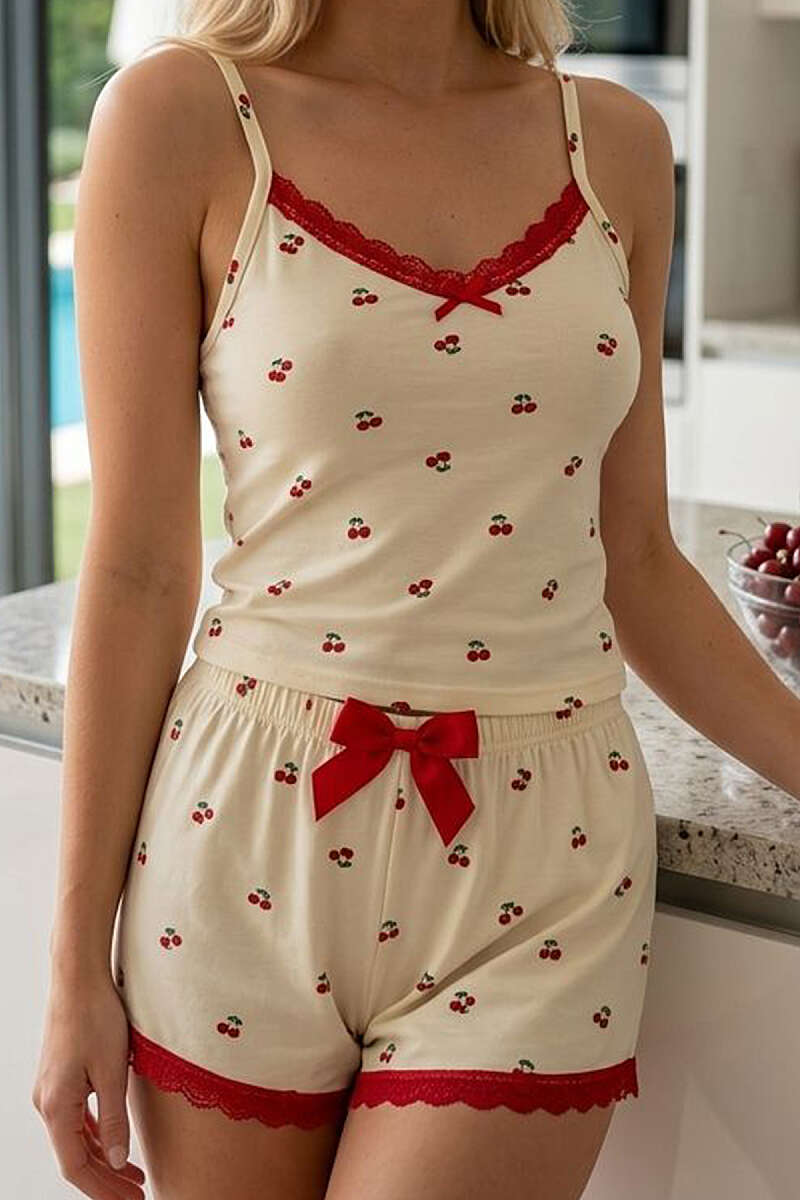 İp Askılı Kiraz Baskılı Şort Pijama Takım Sarı