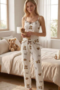 https://cdn.pazarium.com.tr/ip-askili-kurdele-kalpli-baskili-pijama-takimi-ekru-799952-19-B.jpg