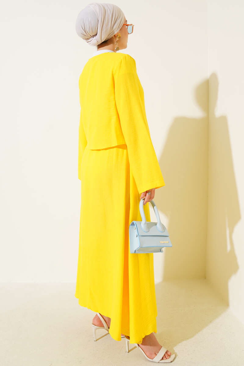 https://cdn.pazarium.com.tr/ip-bagcik-kimono-etekli-ikili-takim-sari-659805-15-B.jpg