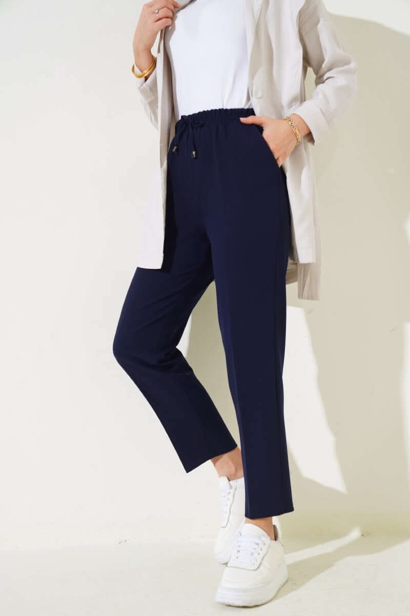 İp Detaylı Beli Lastikli Dar Paça  Pantolon