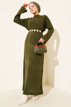 Elegant Long Knitted Dress with Belt
