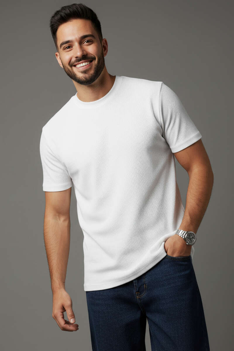 https://cdn.pazarium.com.tr/jakarli-fitilli-erkek-t-shirt-beyaz-751970-18-B.jpg