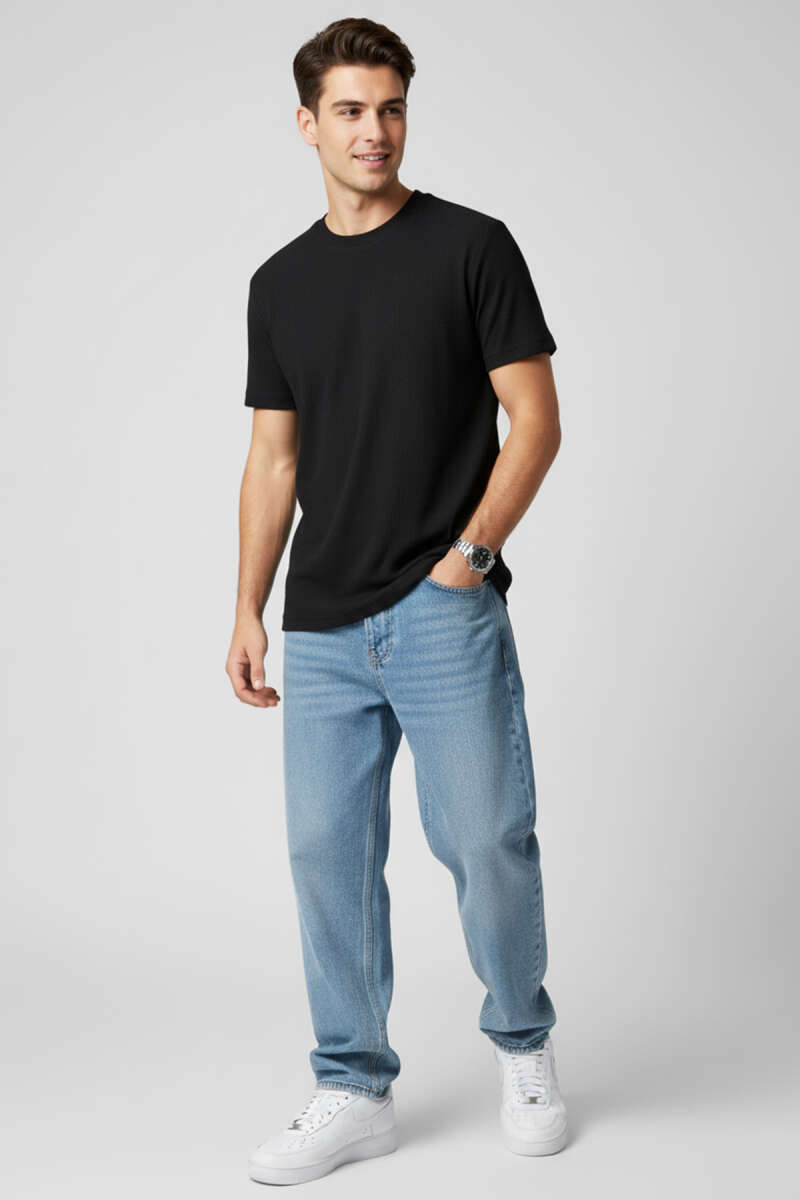 https://cdn.pazarium.com.tr/jakarli-fitilli-erkek-t-shirt-siyah-751968-18-B.jpg
