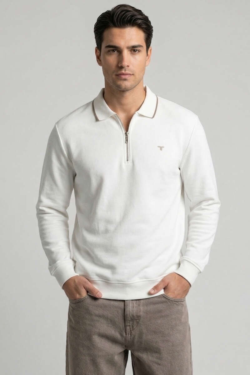 https://cdn.pazarium.com.tr/jakarli-polo-yaka-fermuarli-erkek-sweatshirt-beyaz-756526-18-B.jpg