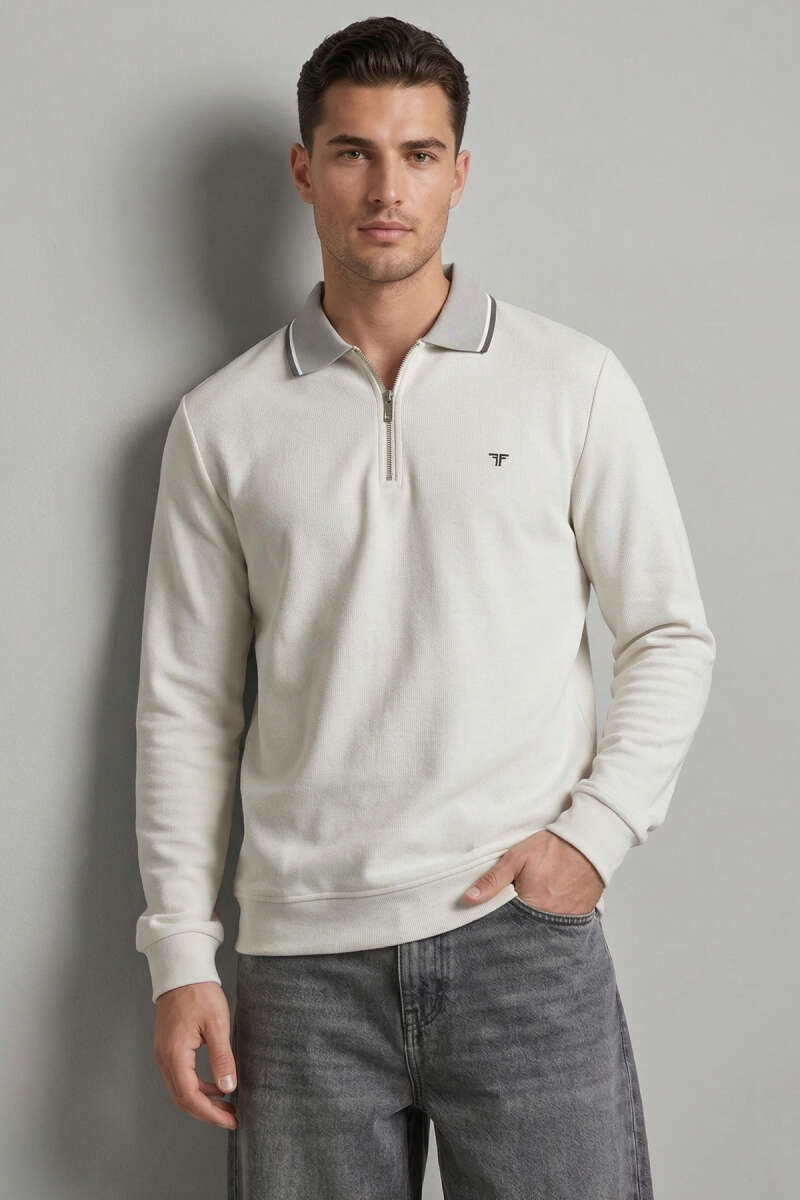 https://cdn.pazarium.com.tr/jakarli-polo-yaka-fermuarli-erkek-sweatshirt-gri-756531-18-B.jpg