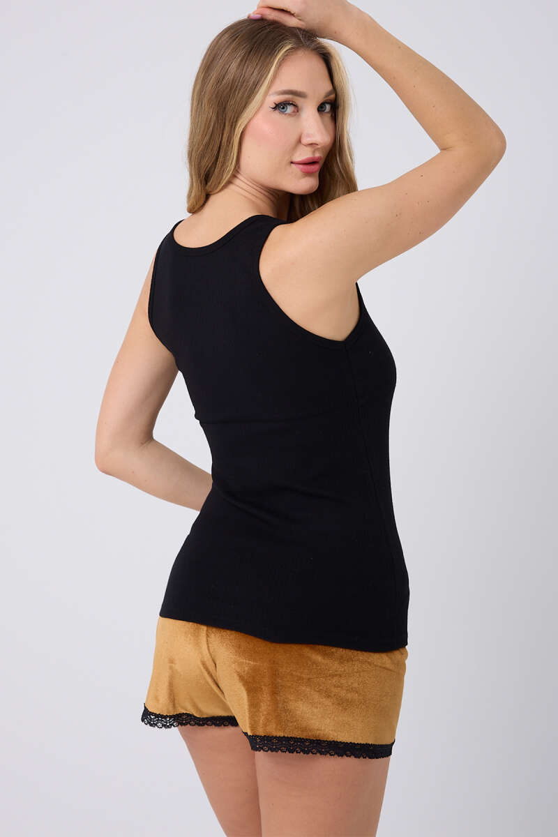 https://cdn.pazarium.com.tr/kadife-sortlu-pijama-takimi-siyah-hardal-582507-13-B.jpg