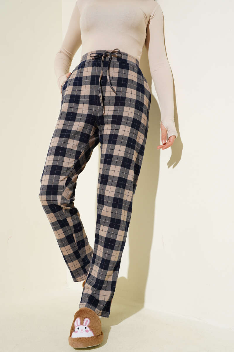 https://cdn.pazarium.com.tr/kadin-versa-pijama-alt-bej-595458-14-B.jpg